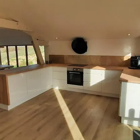 Vakantiehuis Spacieux Les Lyllacs